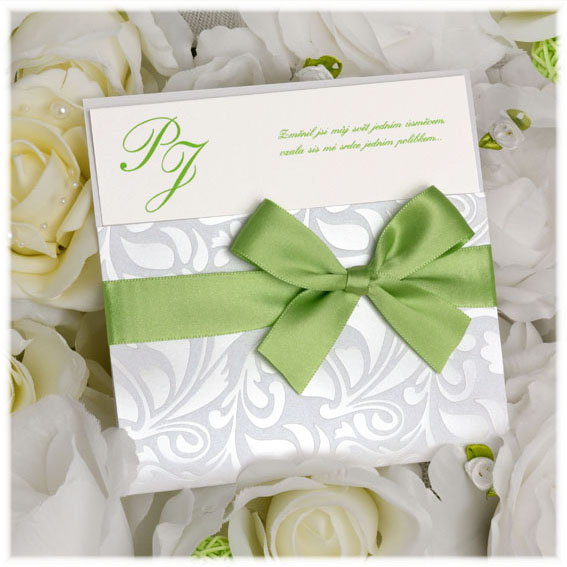 Luxusní svatební oznámení se zelenou mašlí